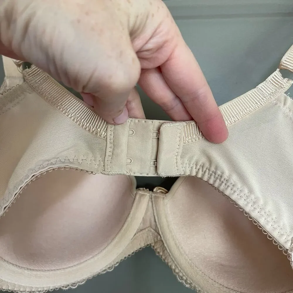 WACOAL La Femme Underwire T-Shirt Bra‎ Sand Size 30DDD Nude Tan Comfortable Lace